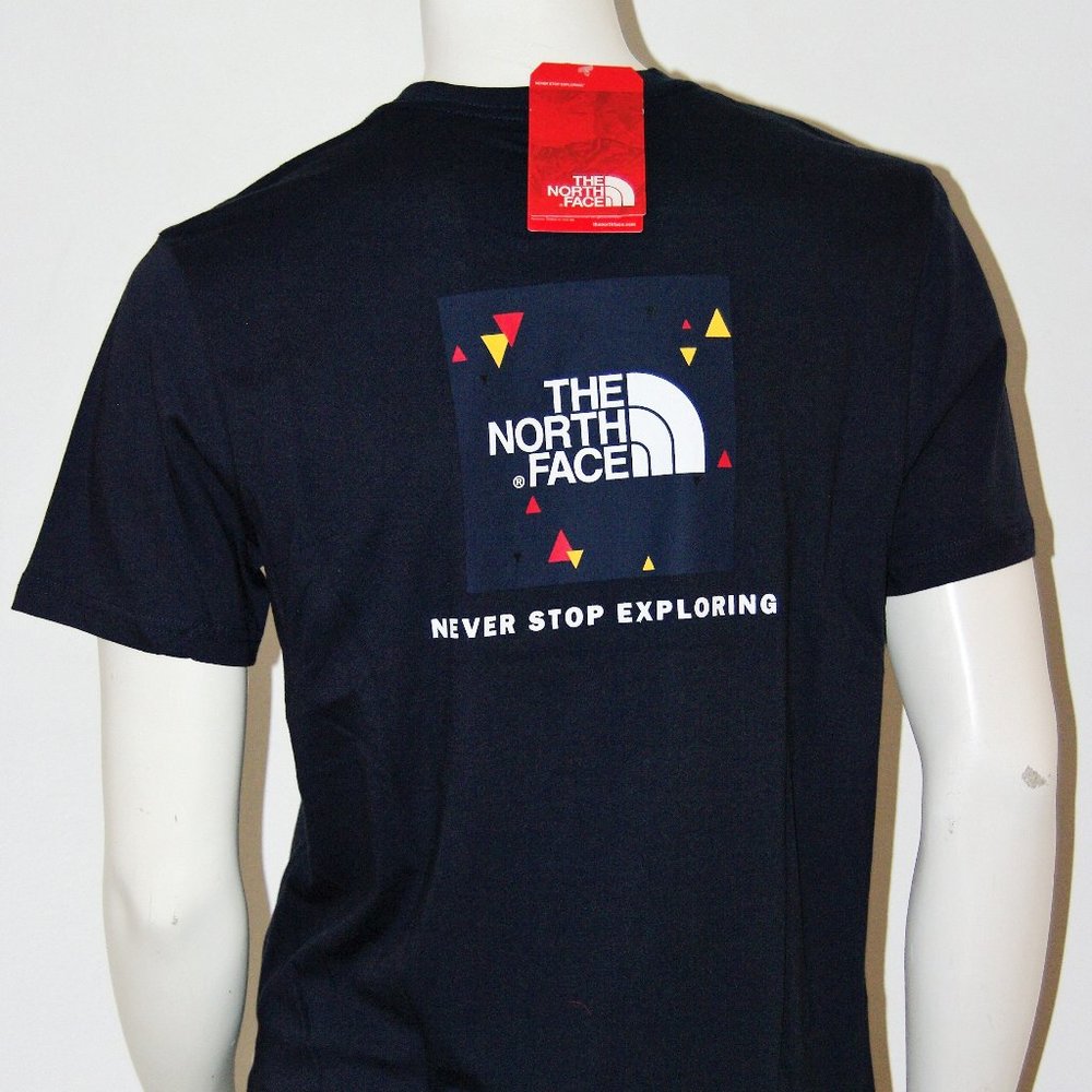 The North Face Men's T-Shirt Basic Neck Short